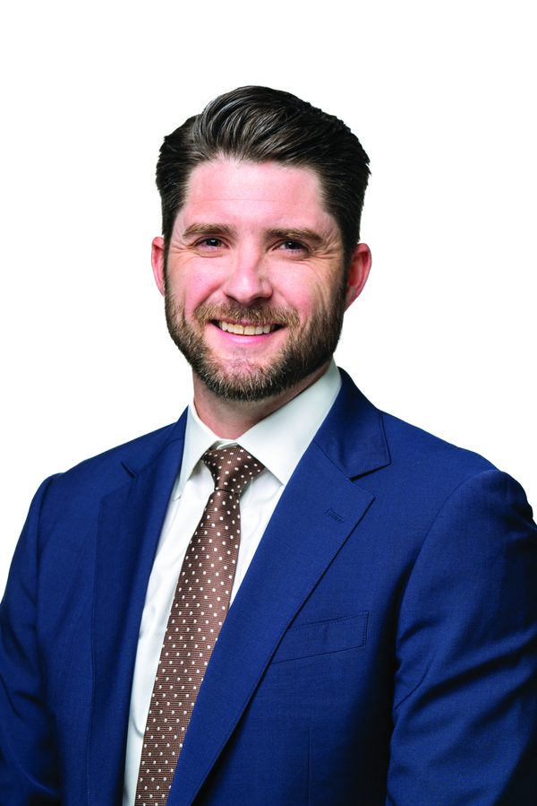 Vince Sheehy, V